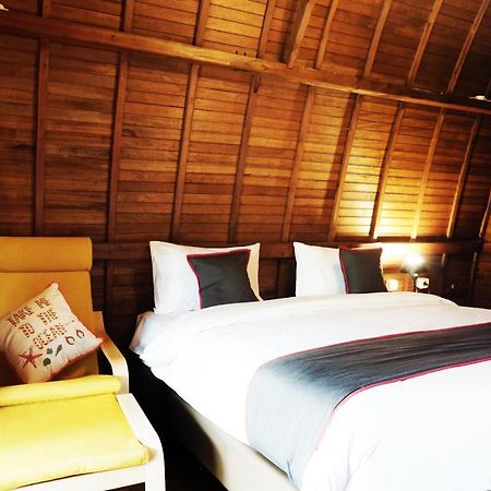 Collection O 9 Villa Ubud Anyer Exterior photo
